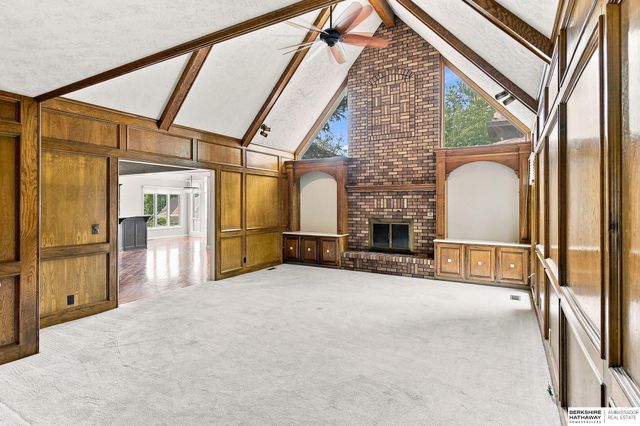 16509 Spring Circle, Omaha, NE 68130