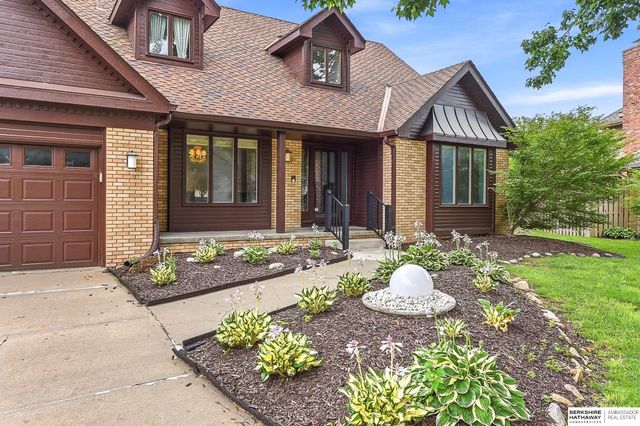 16509 Spring Circle, Omaha, NE 68130