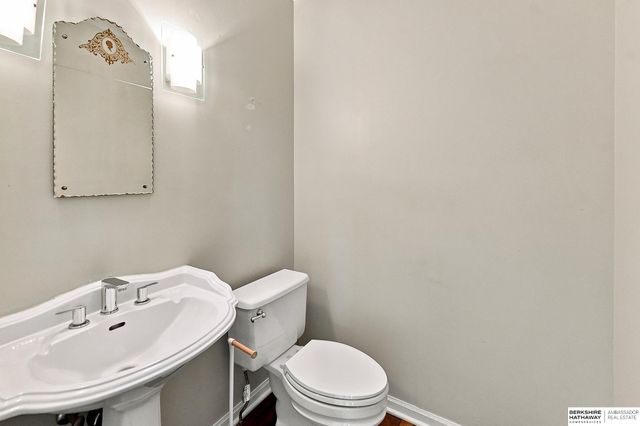 16509 Spring Circle, Omaha, NE 68130
