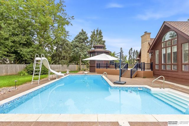 16509 Spring Circle, Omaha, NE 68130