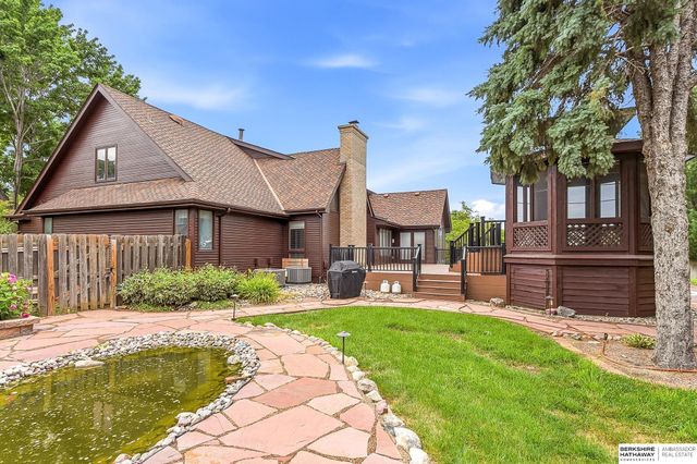 16509 Spring Circle, Omaha, NE 68130