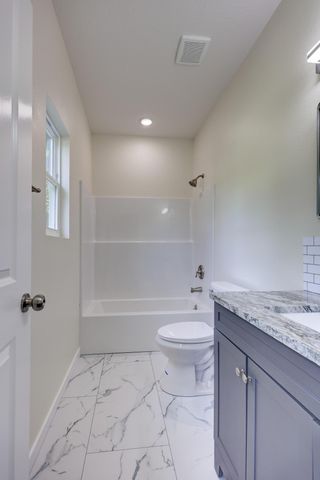 110 South 12th Street Street, Sarcoxie, MO 64862