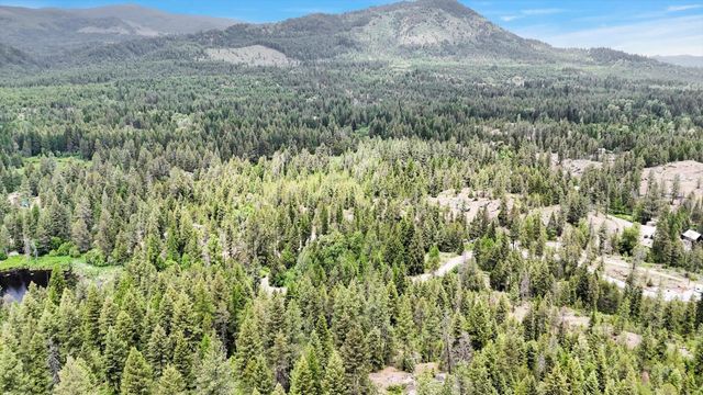 761 Granite Rd, Newport, WA 99156