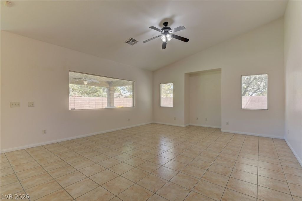 5488 Apron Court, Las Vegas, NV 89122 — photo 5