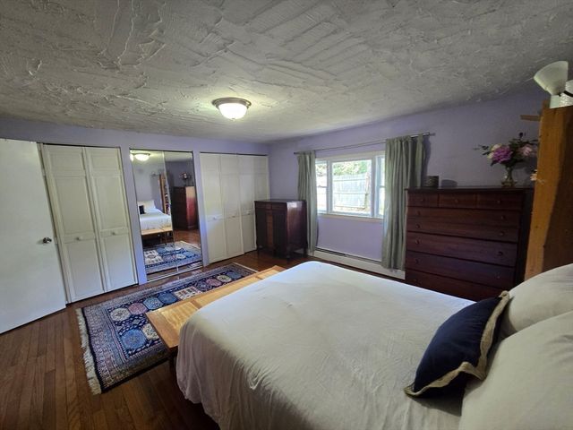 13 Park Lane, Wayland, MA 01778