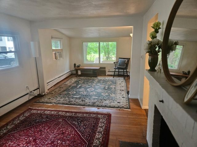 13 Park Lane, Wayland, MA 01778
