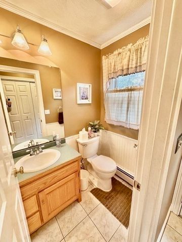 12 Cote Street, Amesbury, MA 01913