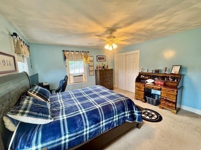 12 Cote Street, Amesbury, MA 01913