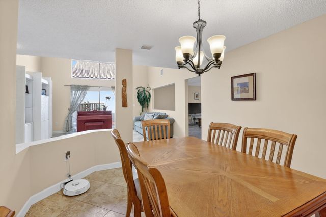 10111 NW 4th Street, Plantation, FL 33324