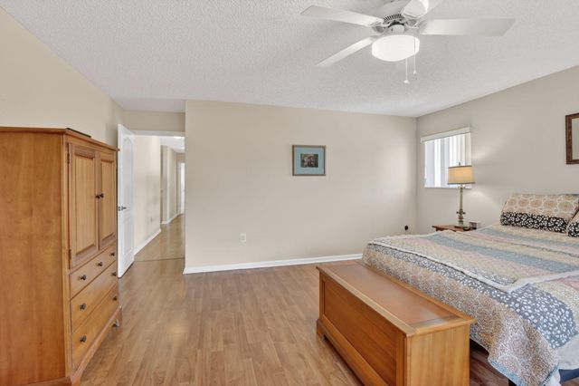 10111 NW 4th Street, Plantation, FL 33324