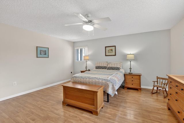 10111 NW 4th Street, Plantation, FL 33324