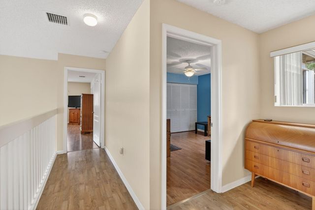 10111 NW 4th Street, Plantation, FL 33324