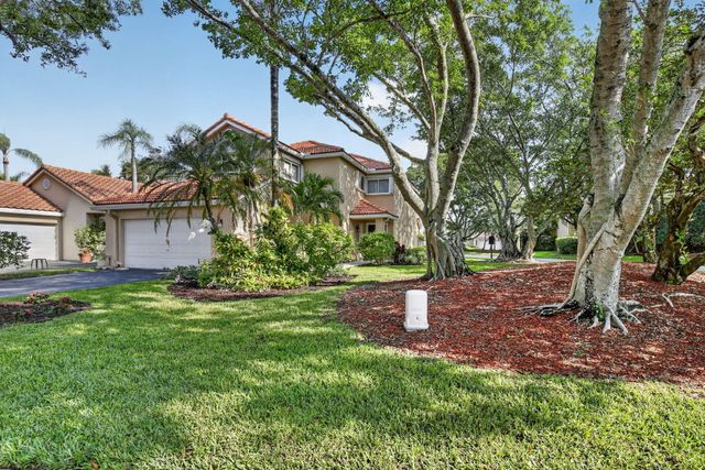 10111 NW 4th Street, Plantation, FL 33324