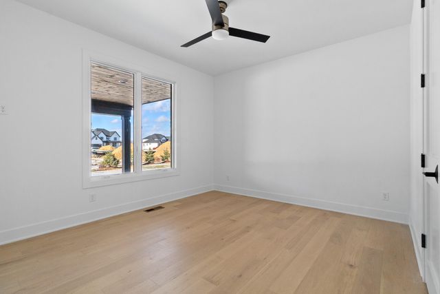 9440 Tall Grass Trail, St. John, IN 46373