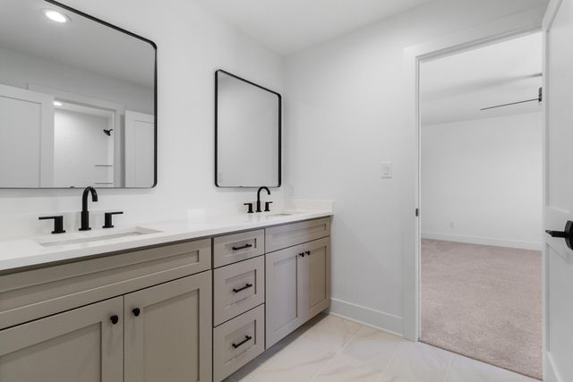 9440 Tall Grass Trail, St. John, IN 46373