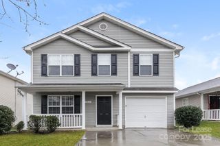 5627 Henderson Oaks Drive, Charlotte, NC 28269