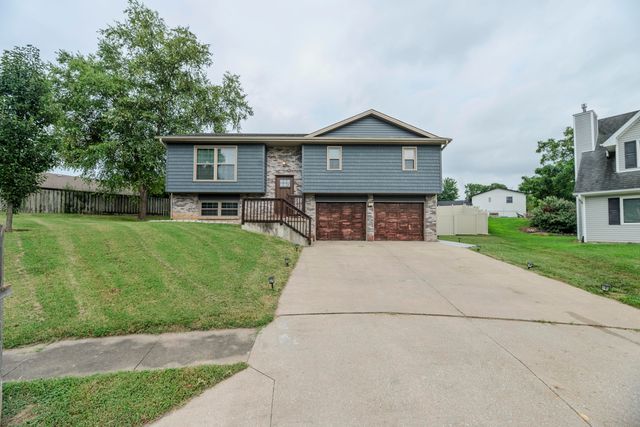 2102 SPECK CT, Columbia, MO 65202