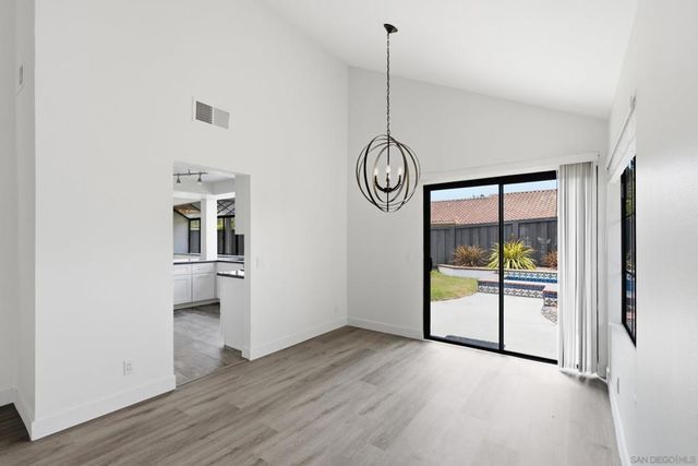 3926 Santa Nella Pl, San Diego, CA 92130