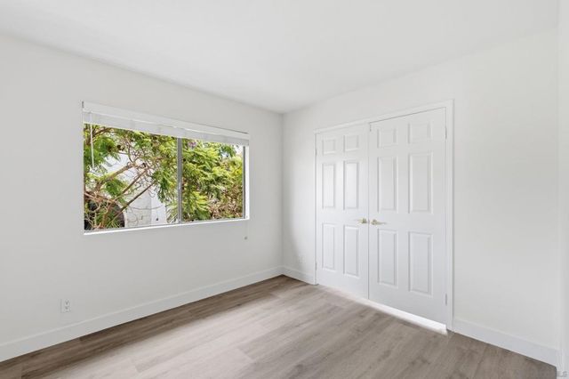 3926 Santa Nella Pl, San Diego, CA 92130