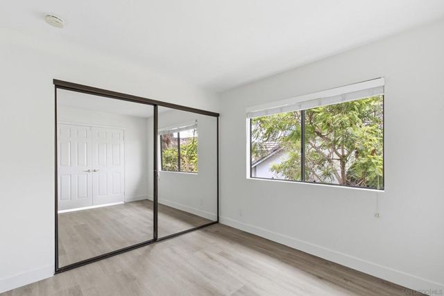 3926 Santa Nella Pl, San Diego, CA 92130