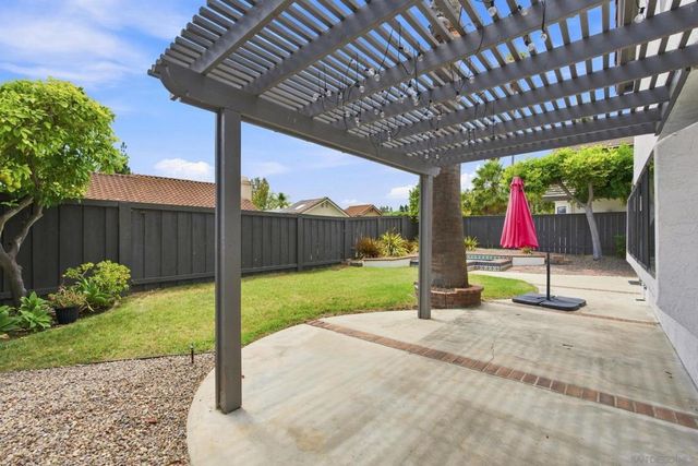 3926 Santa Nella Pl, San Diego, CA 92130