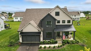 2844 Annabel Way, Delaware, OH 43015