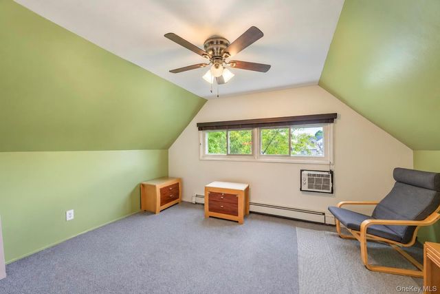 35 Meeting Lane, Hicksville, NY 11801