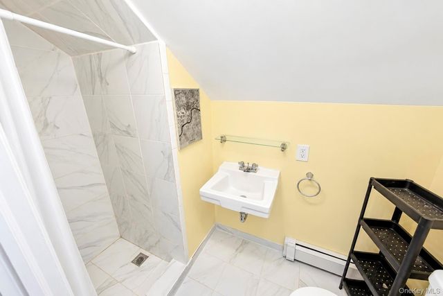 35 Meeting Lane, Hicksville, NY 11801