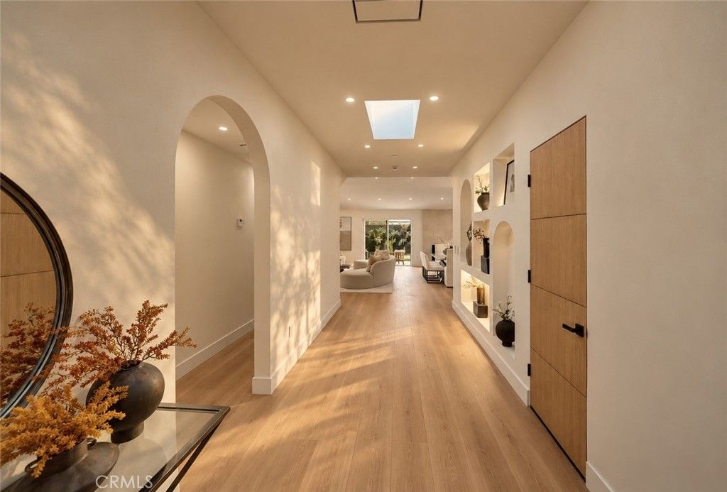 5938 Aldea, Encino, CA 91316 — photo 2