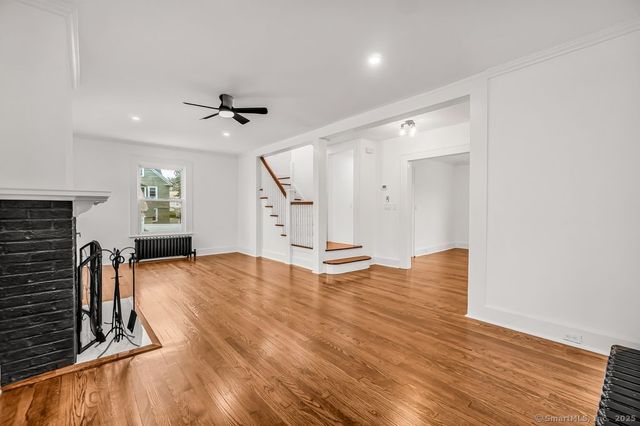 123 Harlem Avenue, Bridgeport, CT 06606