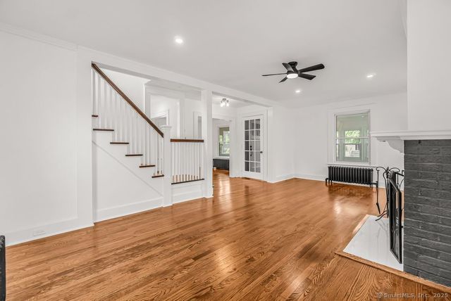 123 Harlem Avenue, Bridgeport, CT 06606