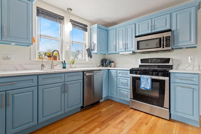 29 Ocean Ave 4, Salem, MA 01970