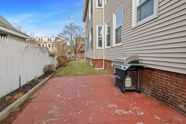 29 Ocean Ave 4, Salem, MA 01970