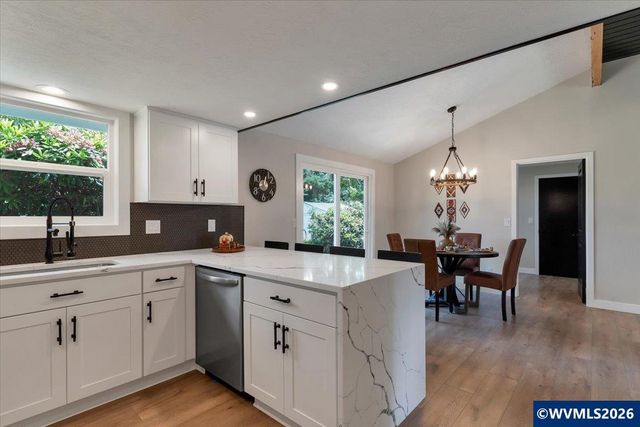 1425 Western Av, Stayton, OR 97383