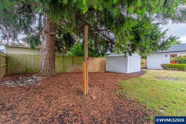1425 Western Av, Stayton, OR 97383
