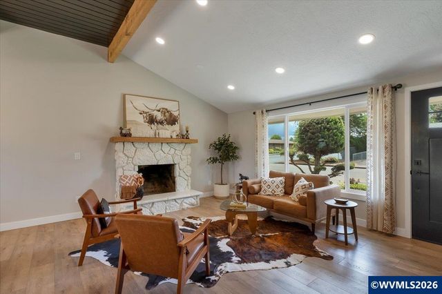 1425 Western Av, Stayton, OR 97383