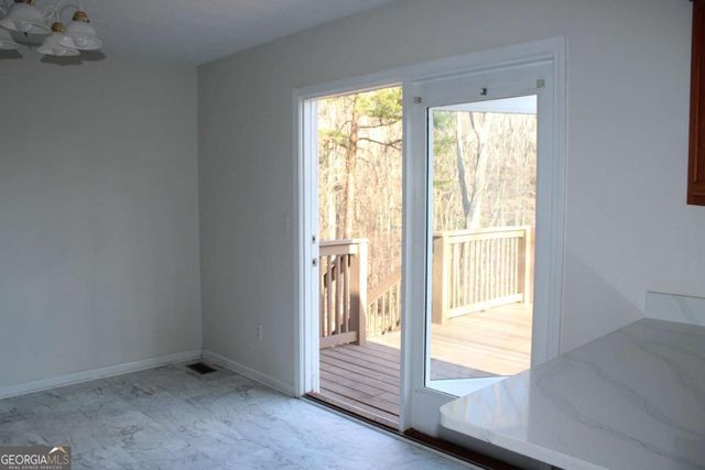 3755 Fern Creek Drive, Flowery Branch, GA 30542