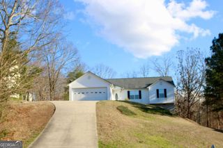 3755 Fern Creek Drive, Flowery Branch, GA 30542