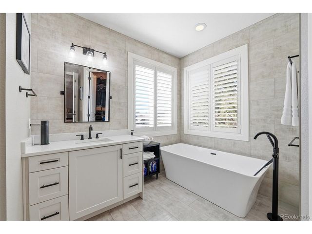 6735 S Catawba Way, Aurora, CO 80016