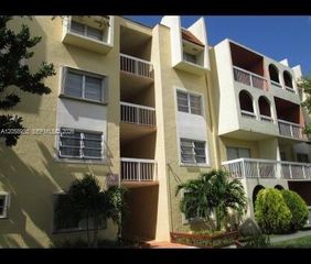 7720 Camino Real 107, Miami, FL 33143