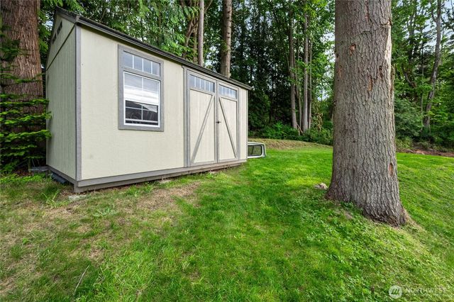 5519 Whitehorn Way, Blaine, WA 98230