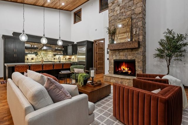 162 Big Valley Lane, Morganton, GA 30560