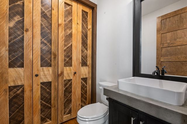 162 Big Valley Lane, Morganton, GA 30560