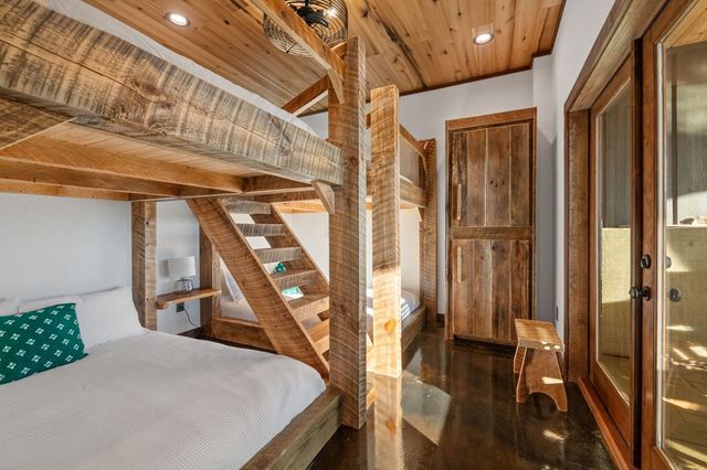 162 Big Valley Lane, Morganton, GA 30560