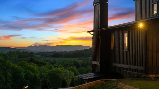 162 Big Valley Lane, Morganton, GA 30560