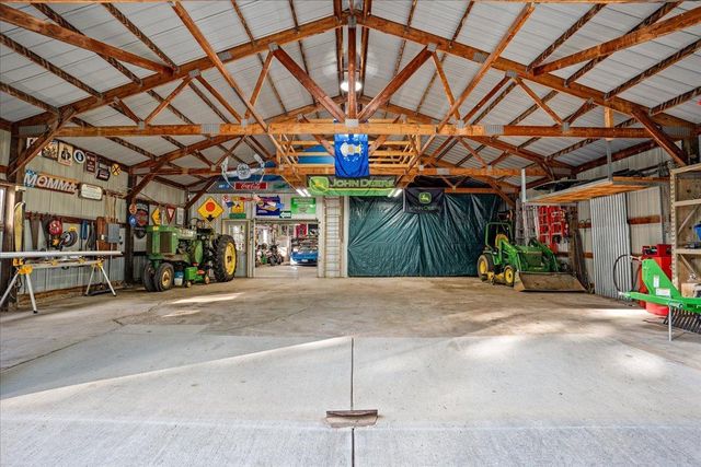 880 110th Street, Roberts, WI 54023