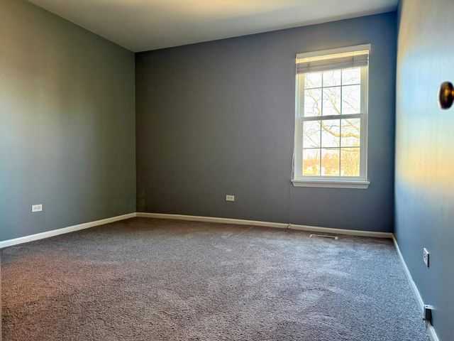 295 Chrisman Drive, Streamwood, IL 60107