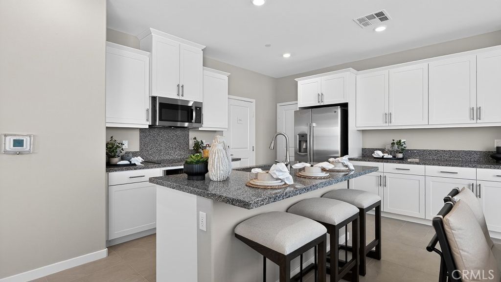 36621 Altisma Drive, Winchester, CA 92596 — photo 2