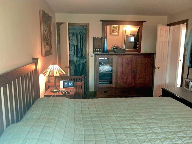 262 Stonebridge Drive, Nashua, NH 03063