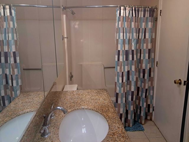 262 Stonebridge Drive, Nashua, NH 03063